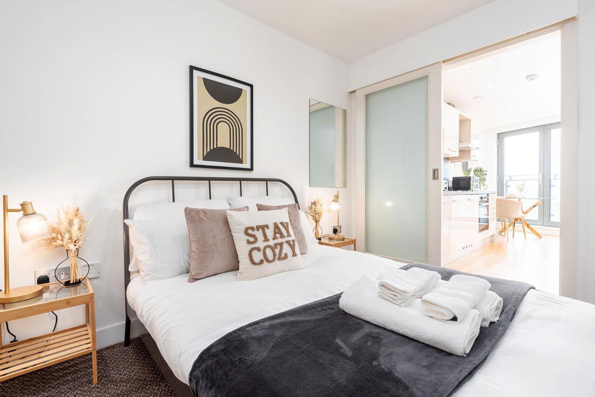Exclusive Apartment - City Centre - Free Parking -Wifi Netflix- Juliet Balcony Leeds  Exterior foto